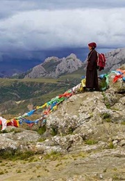 Tibet: A Trail of Light (2018)