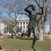 Jesse Owens Statue, Cleveland