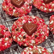 Red Velvet Sprinkle Cookie