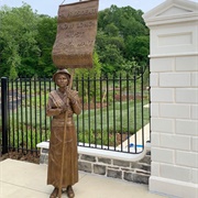 Turning Point Suffragist Memorial, Alice Paul Statue, VA