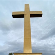 Mount Macedon Memorial Cross