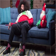 Comedy Bang! Bang!: &quot;The Lonely Island Wear Holiday Sweaters &amp; White Pants&quot; (S3,E20)