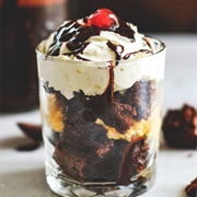 Fudge Brownie Sundae