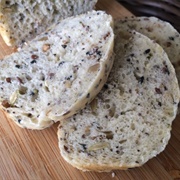 White Bread With Black Onion Seeds (Nigella Seeds)