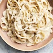 Make Alfredo Pasta Sauce