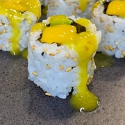 Carrot and Cream Cheese Maki With Mango (Momo Mango)