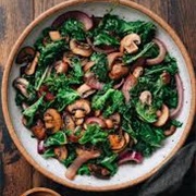 Sauteed Spinach, Mushroom &amp; Red Onion