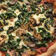 Mushroom, Spinach &amp; Mascarpone Pizza