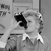 I Love Lucy: &quot;Lucy Does a TV Commercial&quot; (S1,E30)