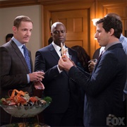 Brooklyn Nine-Nine: The Party (S1:16)