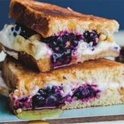 Cheesecake Grilled Cheese Sandwich