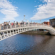 Ha&#39;penny Bridge, Ireland