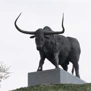 Rakvere Aurochs Statue