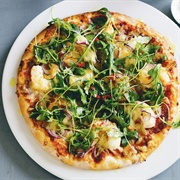 Spicy Garlic King Prawn Pizza