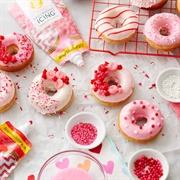 Valentine&#39;s Day Donut