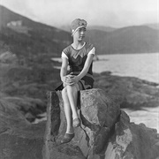 Woman in Swimsuit Swimming on a Rock (Fu Bingchang)