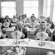 Beauty Class at the Helena Rubenstein Studio (Inge Morath)