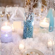 Fake Snow Used in Table Decor