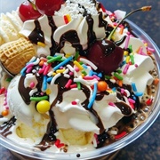 Cobweb Ripple Ice Cream Sundae