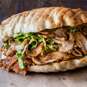 Chicken Döner Sandwich Pita