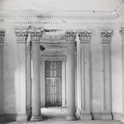 Breakfast Room, Belle Grove Plantation (Walker Evans)