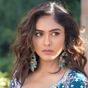 Mrunal Thakur