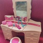 Barbie Dream Glow Vanity