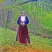 Armenian Woman in National Costume, Artvin (Sergey Mikhaylovich Prokudin-Gorsky)