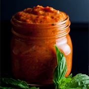 Homemade Tomato and Capsicum Ketchup