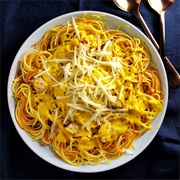 Spaghetti With Cheddar Sauce