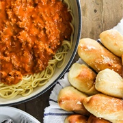 Pasta With Garlic Breadsticks