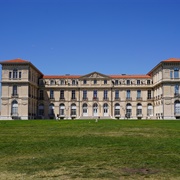 Palais Du Pharo