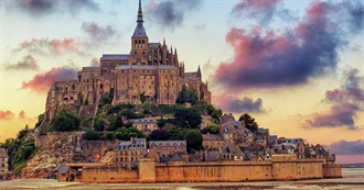 29 Top Tourist  Attractions in France