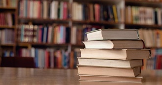 Forbes Advisor&#39;s 2024 College Resolutions: Books for College Students to Read in the New Year