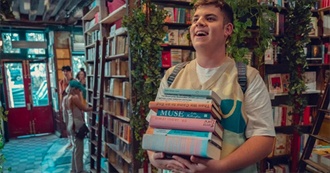 Books That Isaac Reads in Heartstopper