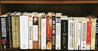 The Ultimate Bucket List of Books (1,800 Essential Novels, Biographies, Essays,  Plays, Science and Sports Books)