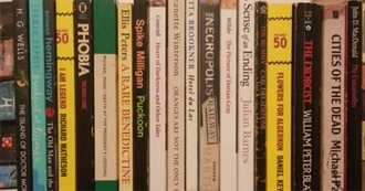 Annie&#39;s . . . 250 Favourite Novels